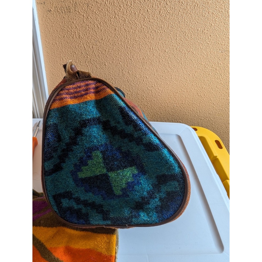 Pendleton Blanket Wool Aztec Pattern‎ Barrel Styl… - image 7